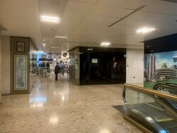 Concorde Shopping Centre (D3), Retail #597555531